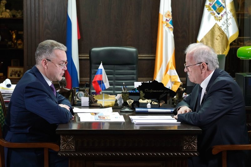 Губернатор и спикер думы Ставрополья обсудили наказы избирателей Правительство Ставрополья