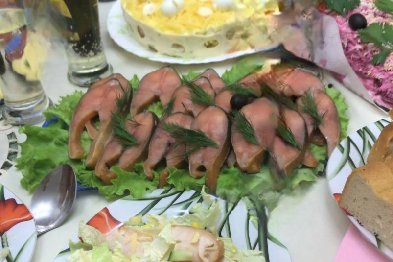 Полдня у плиты не стоят: мудрые хозяйки готовят "умный стол" за полчаса — в Новый год с ног не валятся ИА SevastopolMedia.ru