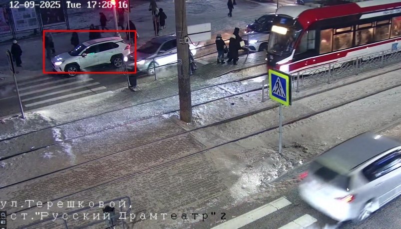 В Улан-Удэ автомобиль наехал на пешеходов на "зебре" Комитет по транспорту г. Улан-Удэ