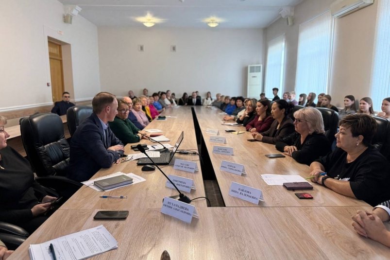 Встреча пресс-служба НЗМУ