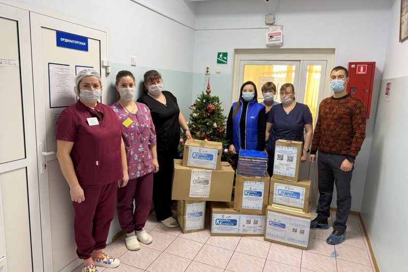 "Коробка храбрости" пресс-службы "Единой России"