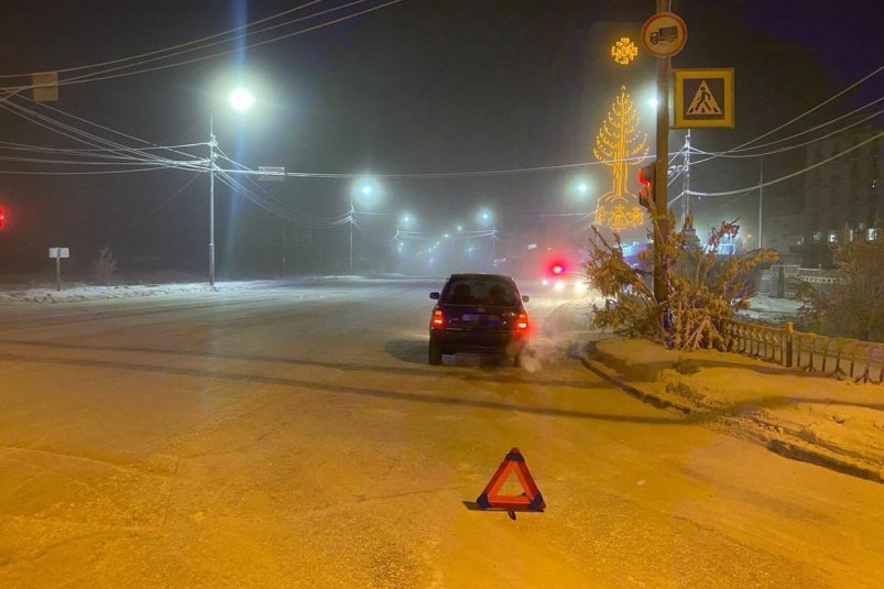 Водитель сбил пешехода в Якутске Госавтоинспекция