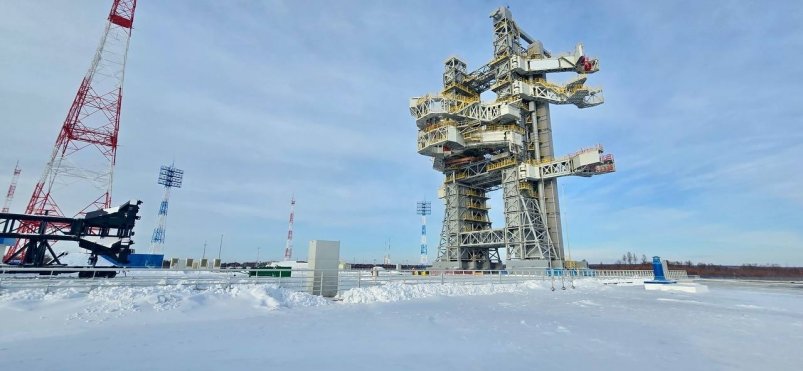 Площадь стартового стола превышает 45 тысяч квадратных метров Дирекция космодрома "Восточный"