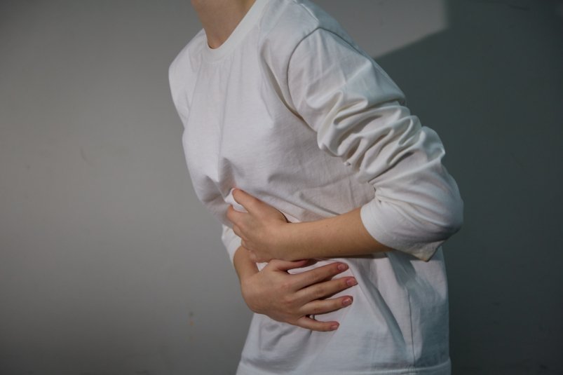 болит живот, боль Дмитрий Осипчук, ИА PrimaMedia.ru