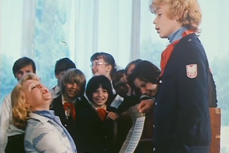 Этому учили только в советской школе! Докажете, что ходили в отличниках? - ТЕСТ Кадр из фильма "Приключения Электроника" (6+)