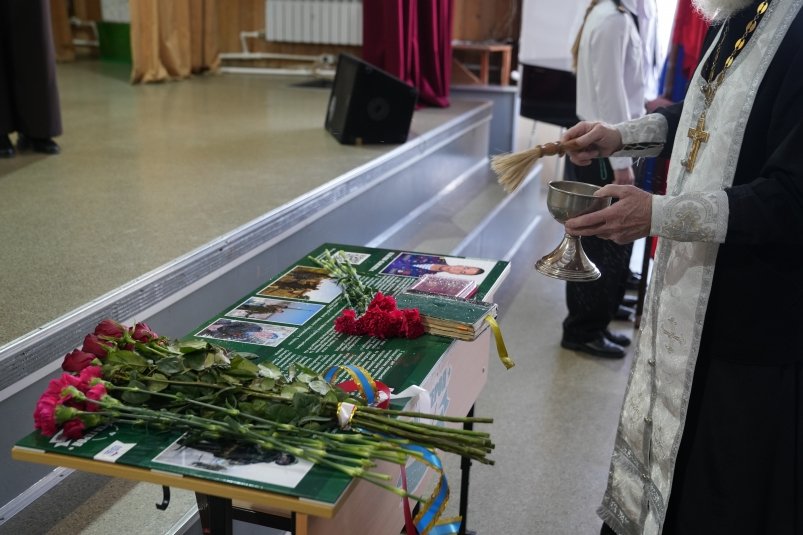 Новую "Парту Героя" открыли в школе Хабаровска Региональный исполнительный комитет партии "Единая Россия"