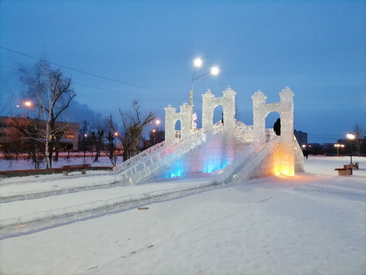 площадь Труда в Чите зимой Ника Новак, ИА ChitaMedia