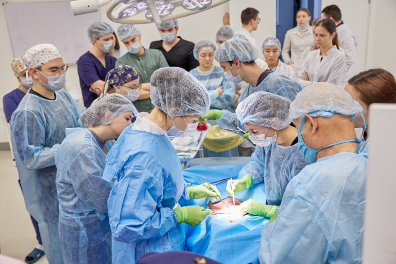 Врачи, медицина, студенты-медики, больница Дмитрий Осипчук, ИА PrimaMedia.ru