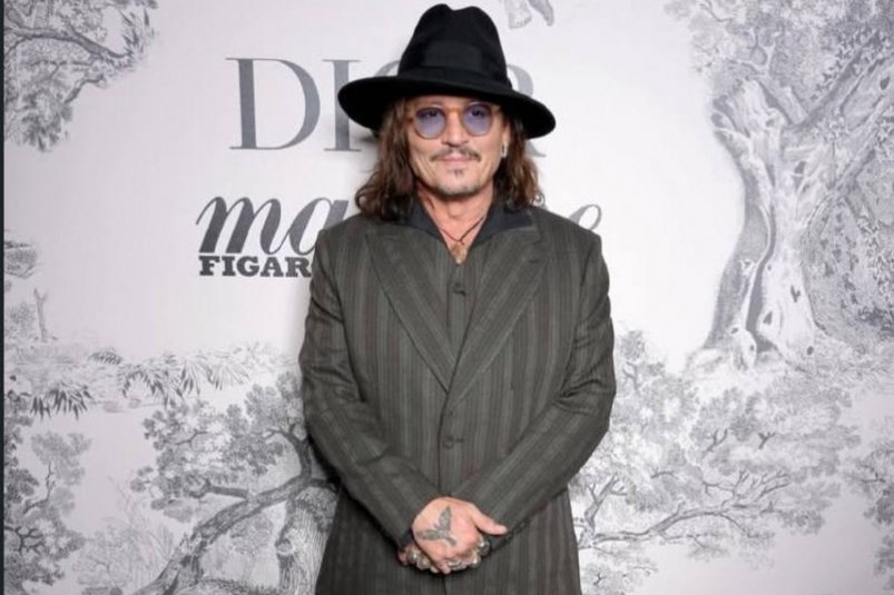 Джонни Депп Соцсети знаменитостей