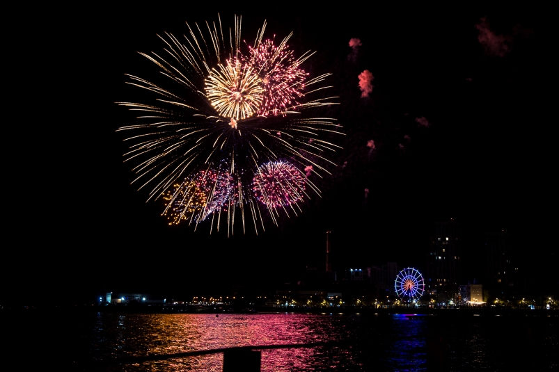 фейерверк, салют Евгений Кулешов, ИА PrimaMedia