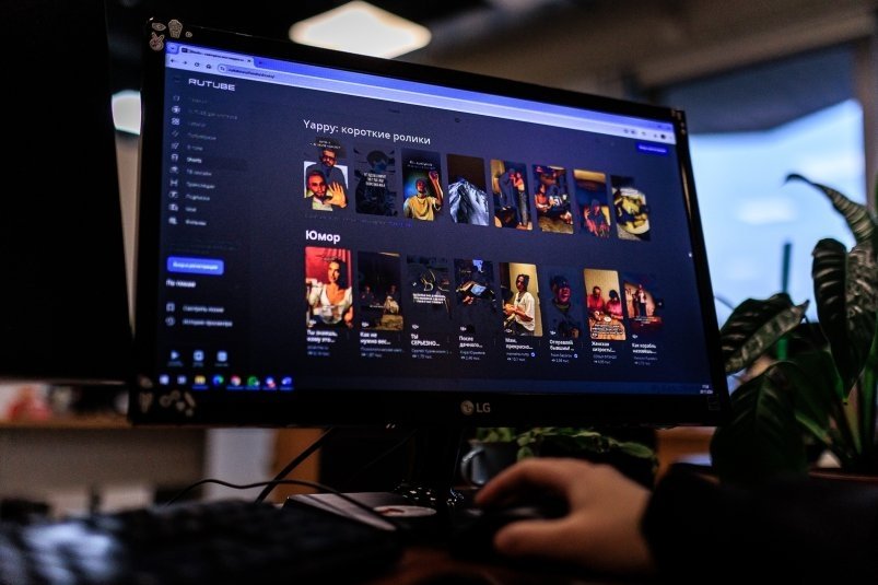  Евгений Кулешов