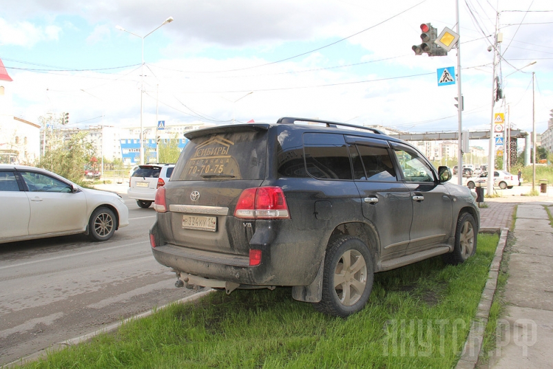 Экопарковка появилась в Якутске Департамент по связям с общественностью,  взаимодействию со СМИ, внешним и межрегиональным связям ОА