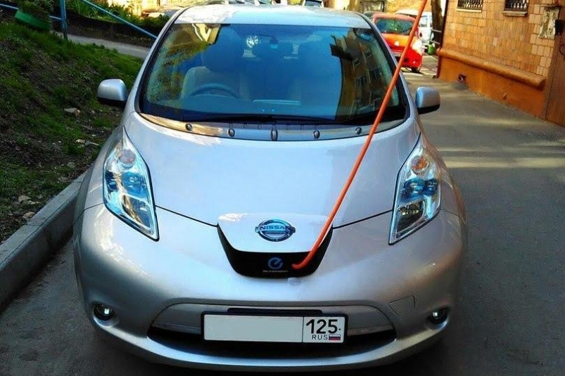 Электромобиль Nissan Leaf во Владивостоке Евгений Рубцов