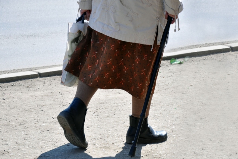 Пожилая женщина Оленникова Мария, IrkutskMedia