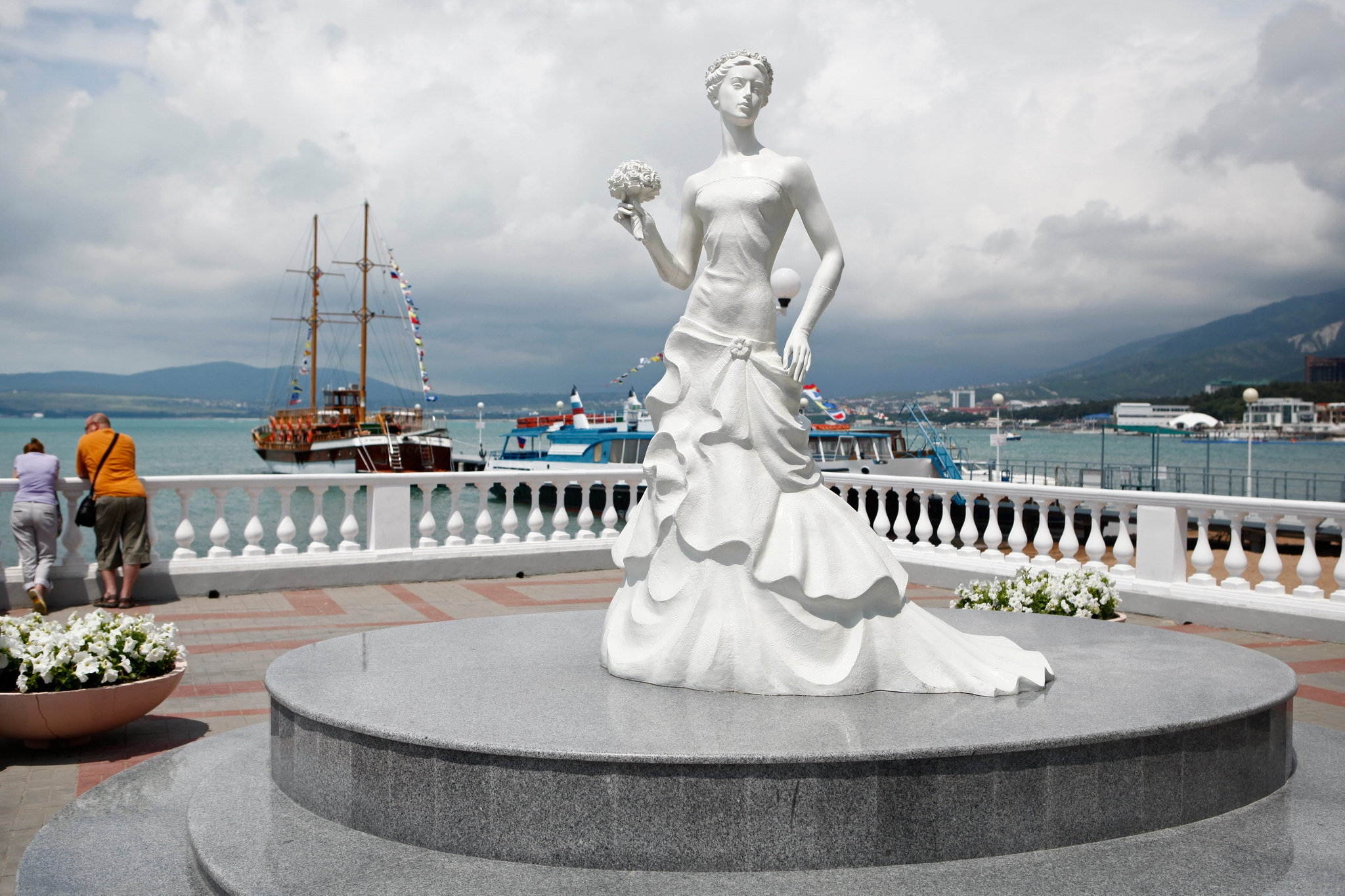 8 апреля 1964 года Фальшивый Геленджик в Краснодарском крае получил новое название Пресс-служба администрации Краснодарского края