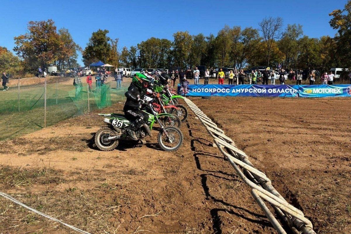Полицейский-пауэрлифтер из Приамурья привез победное золото из Китая