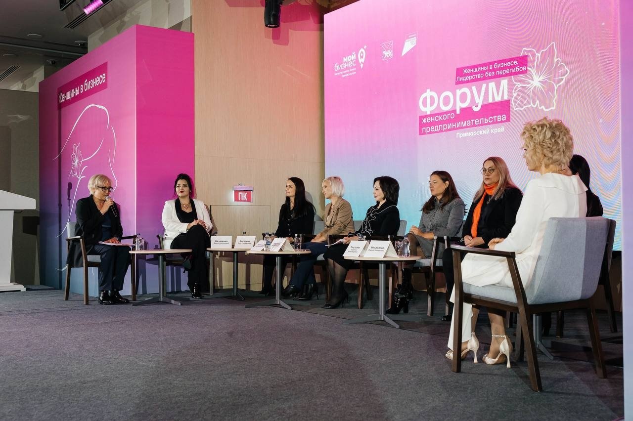 Чудесное Приморье Кирилла Шебеко: выставка известного живописца открылась во Владивостоке