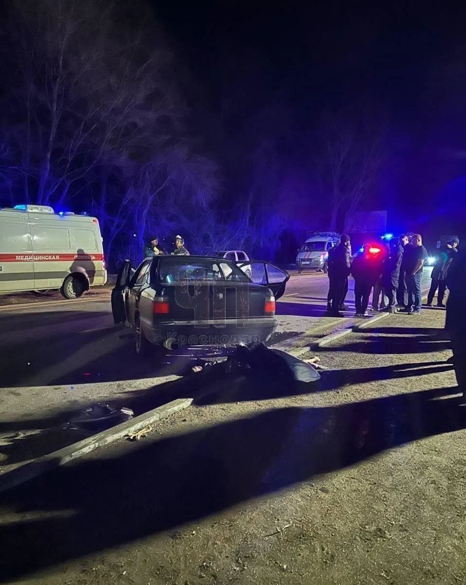 Двое скончались на месте, трое в больнице – страшное ДТП случилось под Краснодаром