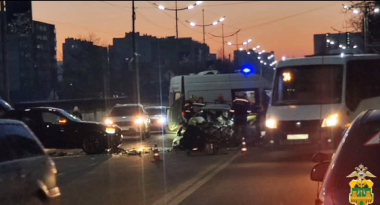 Двое скончались на месте, трое в больнице – страшное ДТП случилось под Краснодаром