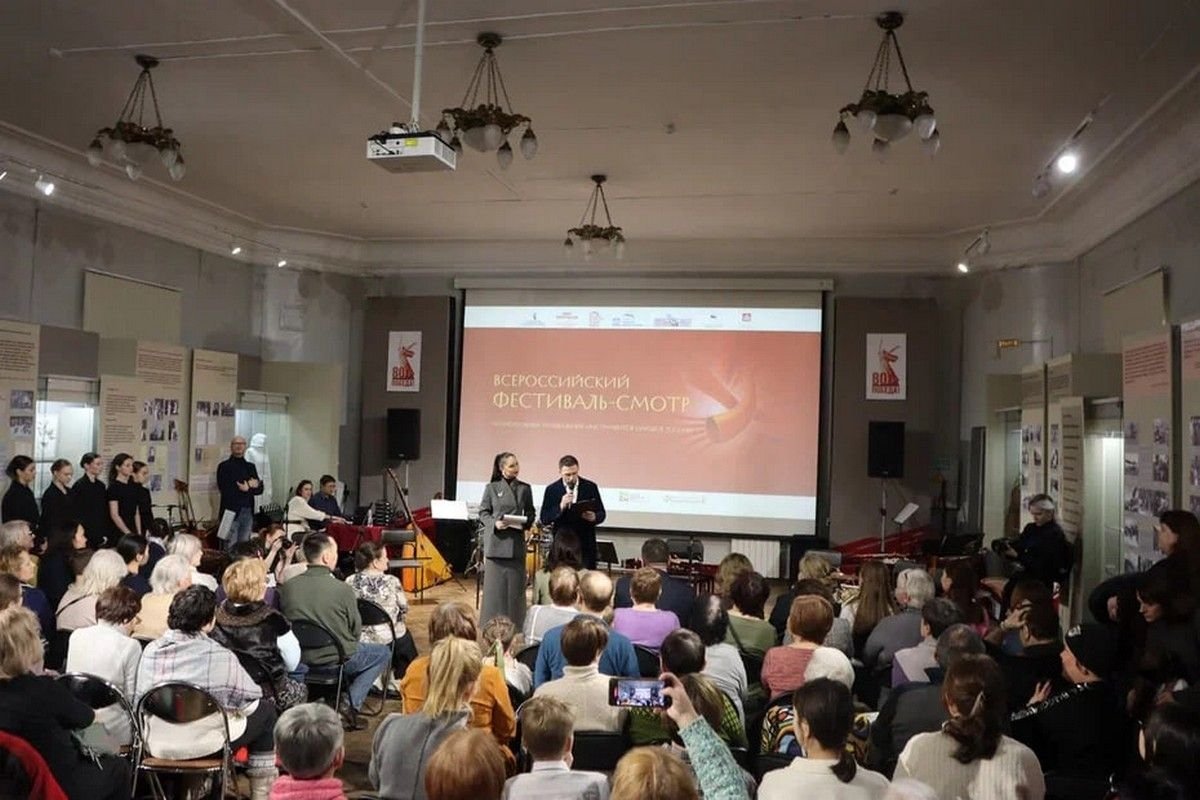 Жителей Иркутска приглашают на комедию "Взрослые игры" 14 февраля