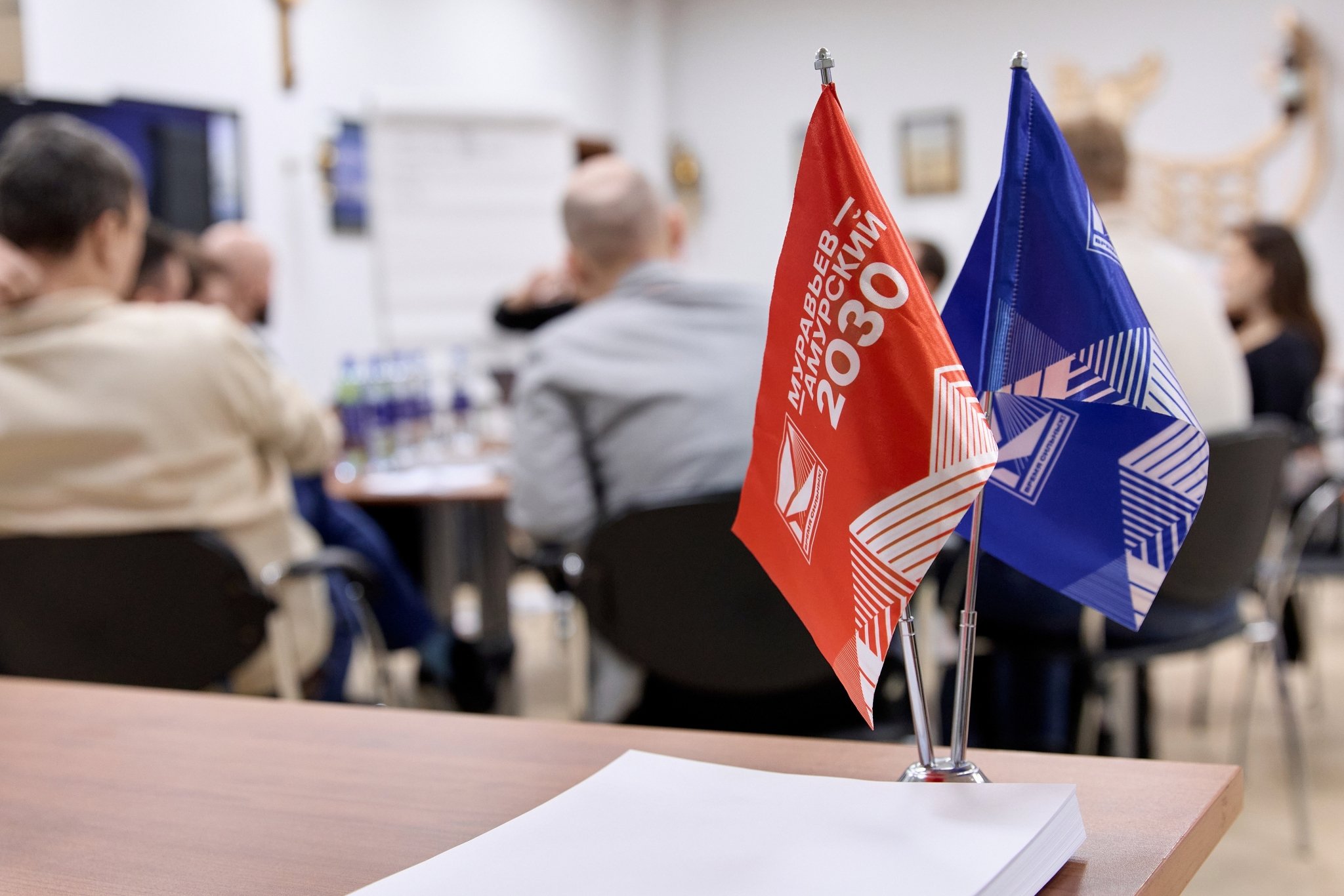 Выставка "Под Крымским небом" открылась в Симферополе