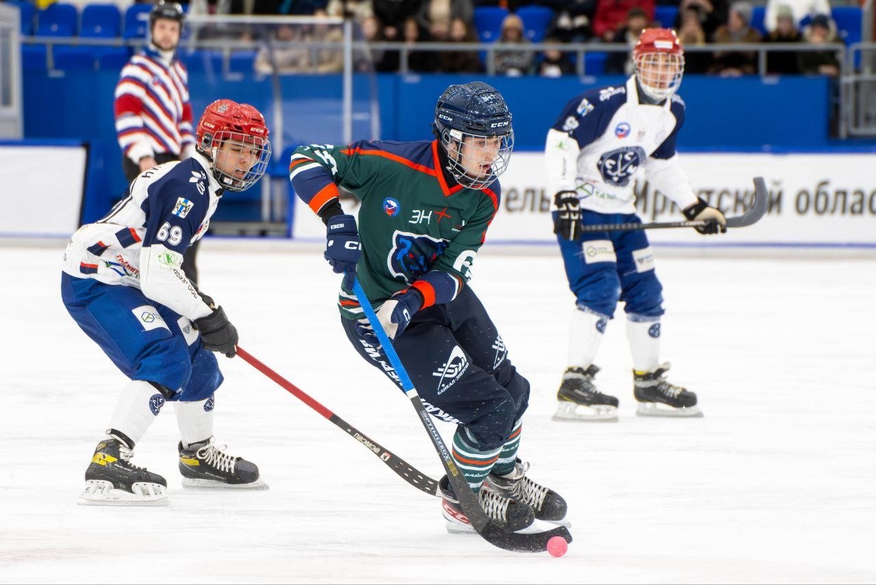 Жителей Иркутска приглашают на комедию "Взрослые игры" 14 февраля