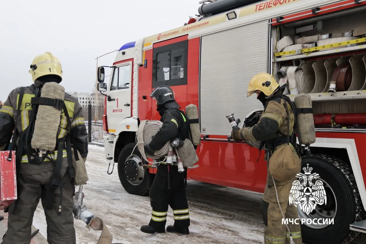 Последний полет экипажа Ил-76 МЧС России на лесные пожары в Иркутской области