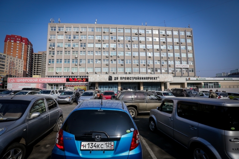 Мифы и правда об автомобильном буме в порту Владивосток