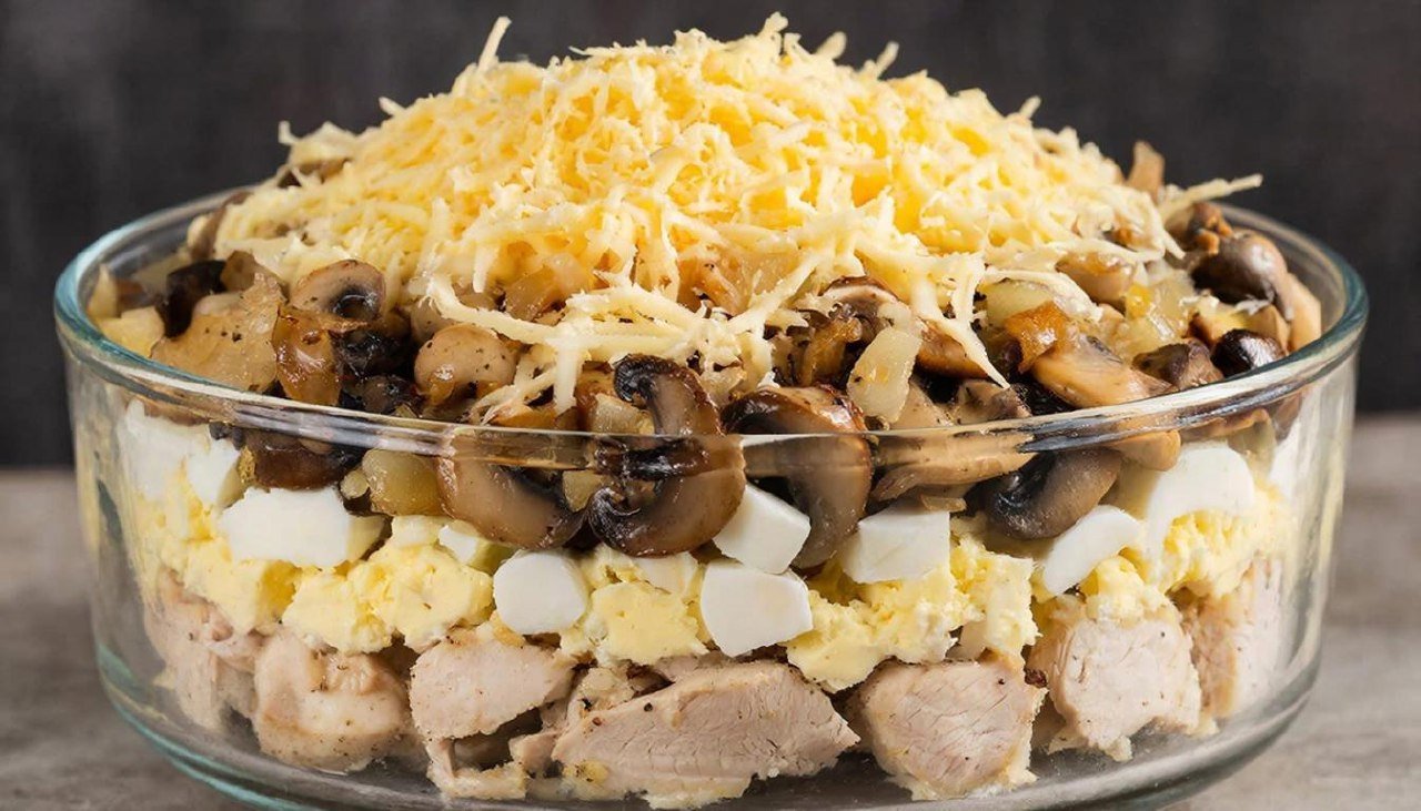 Изображение GigaChat (18+)