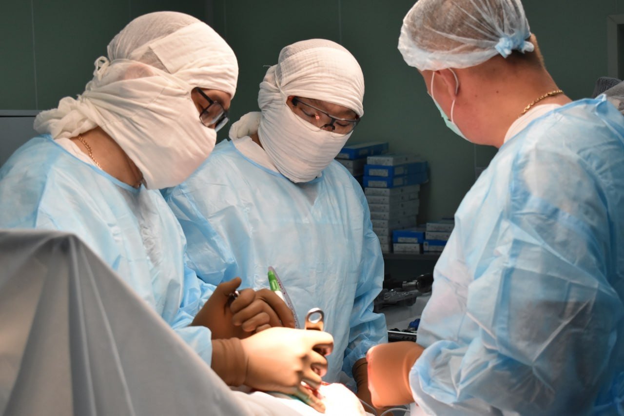 В БСМП Бурятии прошёл мастер-класс по эндопротезированию БСМП им. В.В. Ангапова