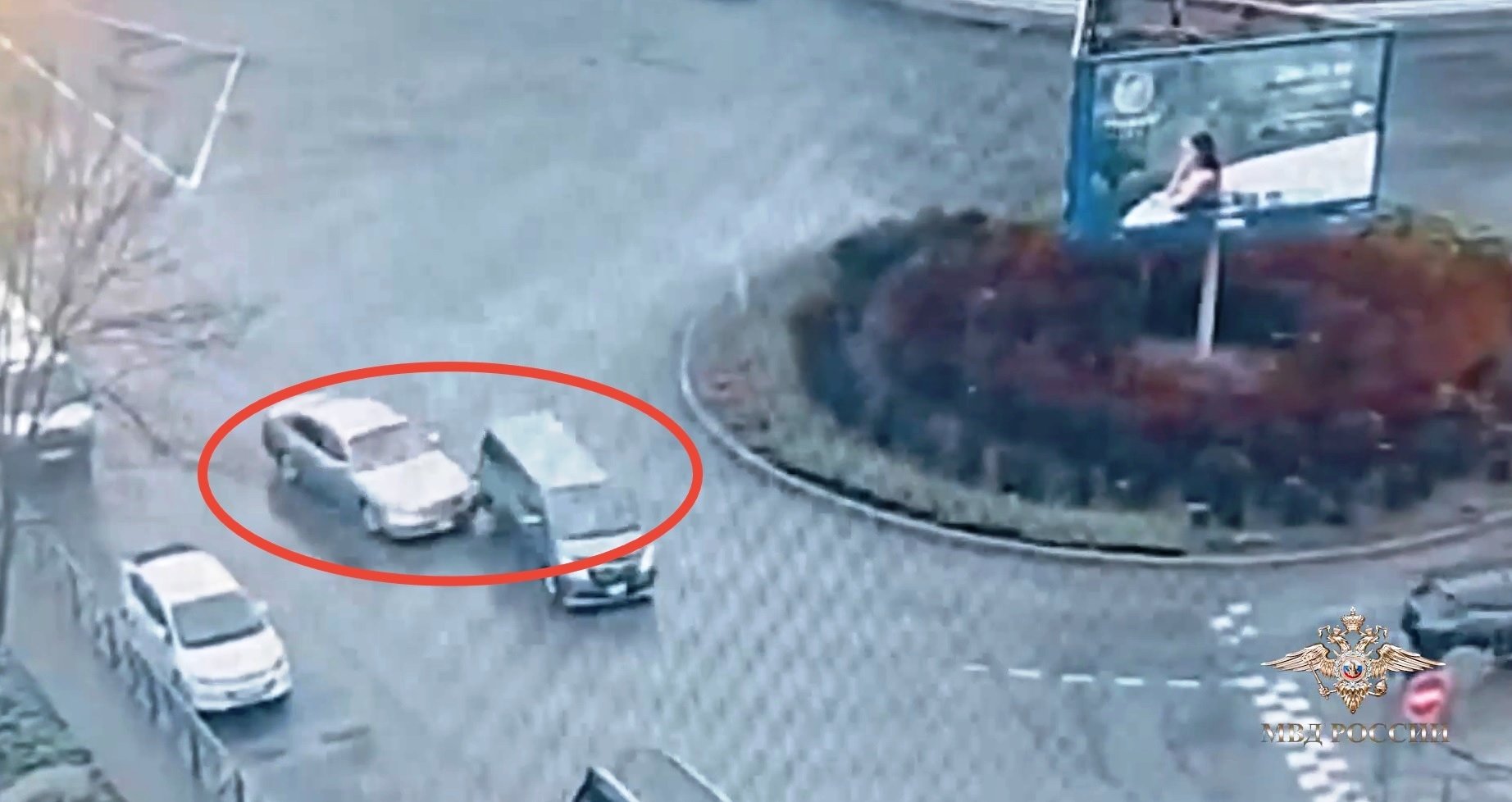 В Приморье задержали автоподставщиков со стажем скрин с видео МВД-Медиа (18+)