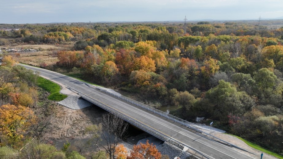 В Хабаровском районе приведут в порядок более 6 км дорог Пресс-служба министерства транспорта и дорожного хозяйства Хабаровского края