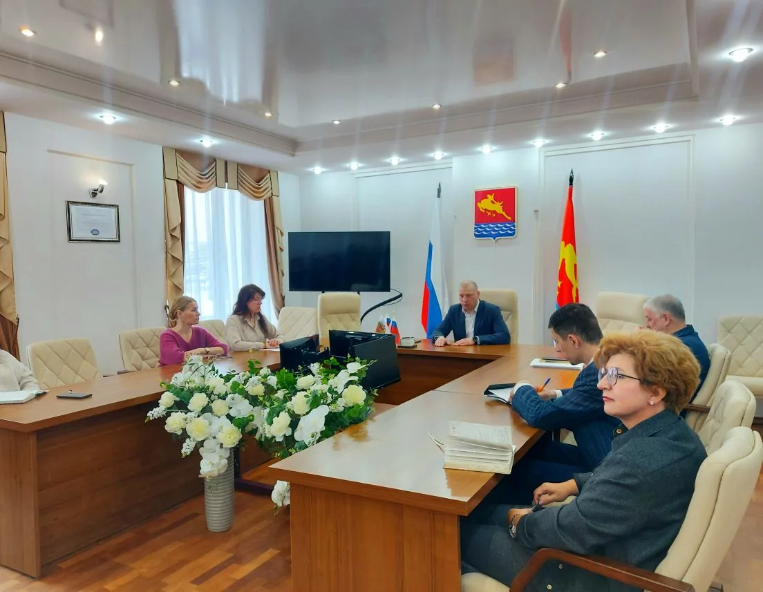 Тематическое фото Мэрия Магадана