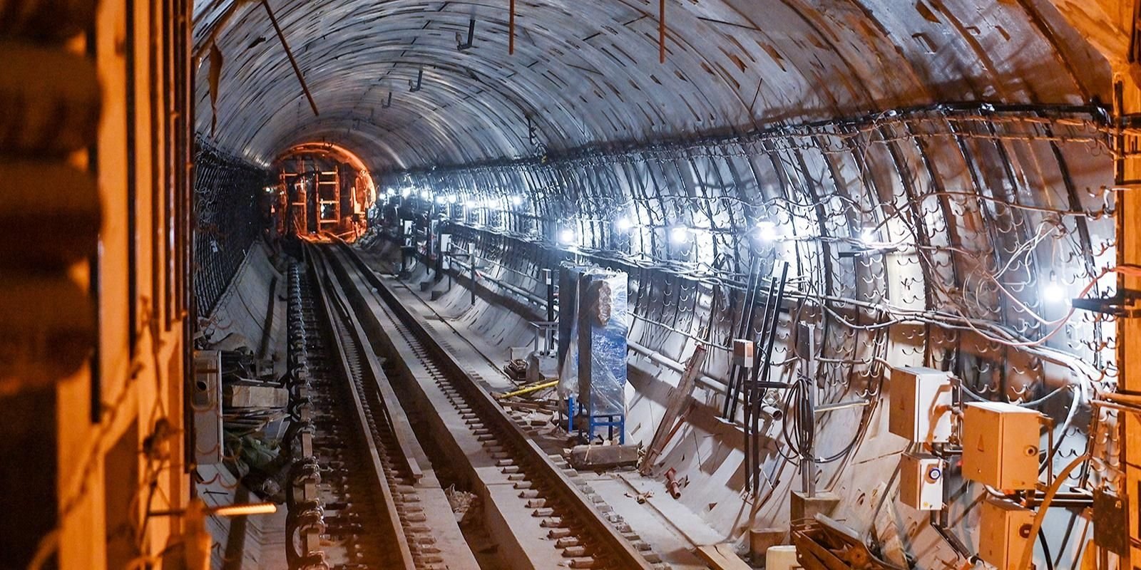 Новая технология применяется при строительстве станции метро &quotЛуганская&quot https://www.mos.ru