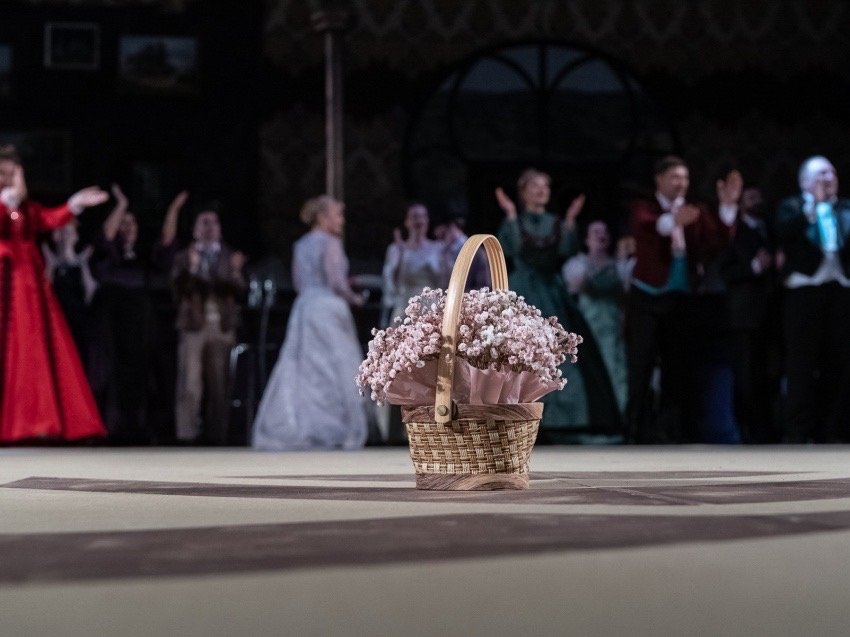 Театр Евгения Галузы