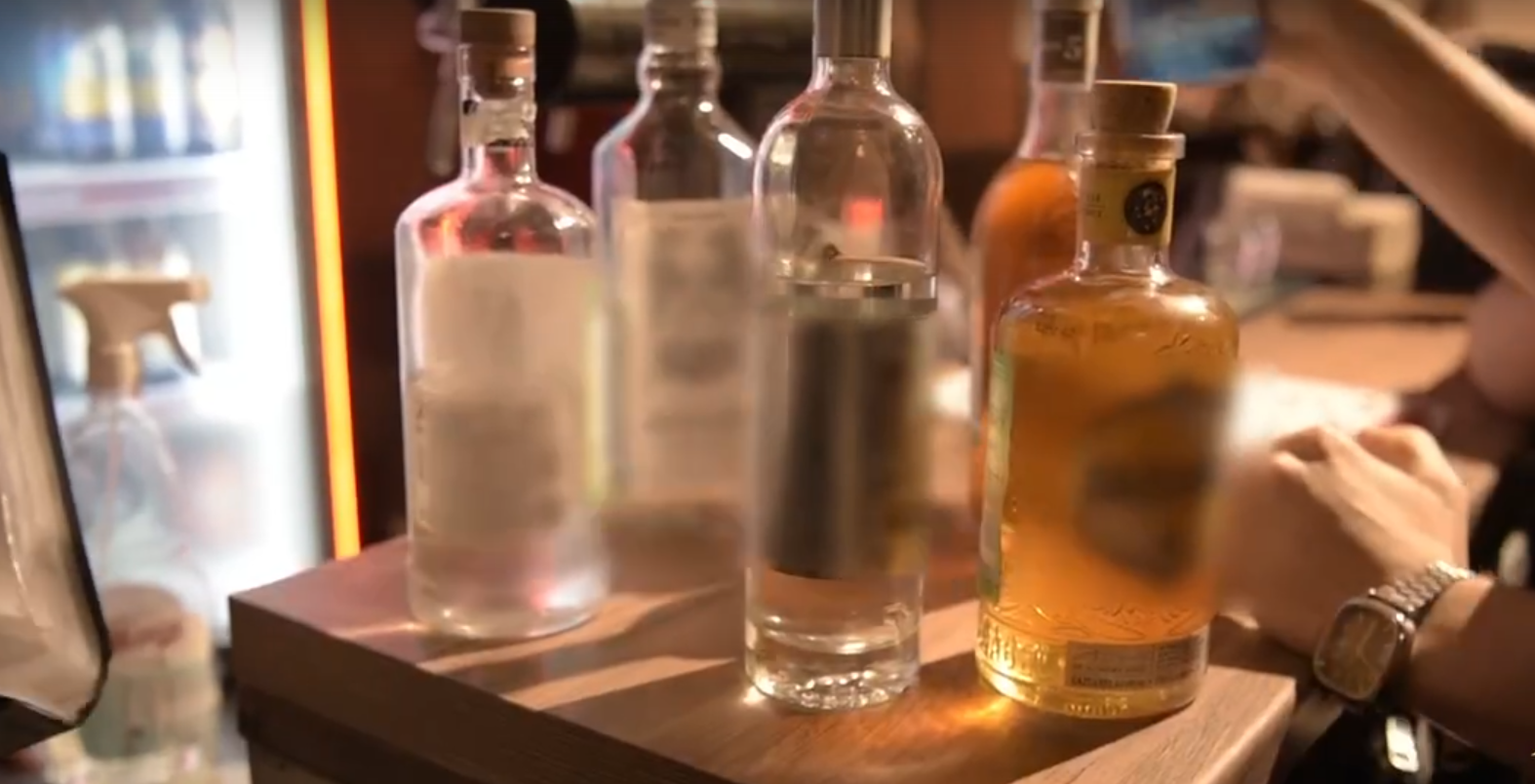 Алкоголь кадр из видео