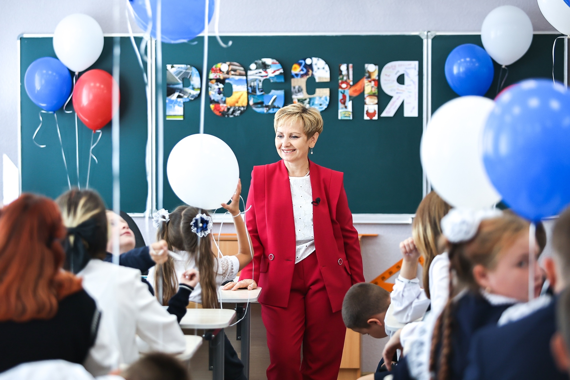 В России стартует приемная кампания в первый класс Источник