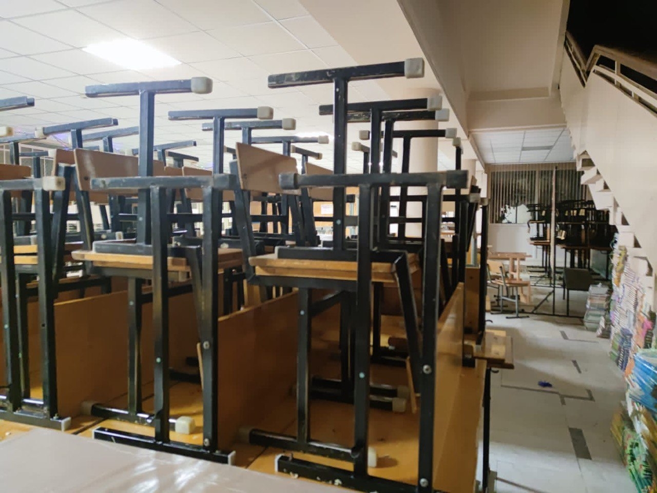 Подросток напал на одноклассницу и спрыгнул с четвертого этажа ИА Stavropol.Media