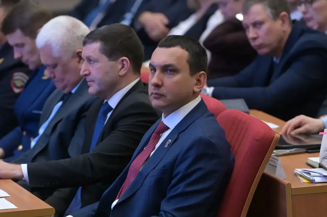 На расширенном заседании правительства МАХ (6+) Максима Иванова