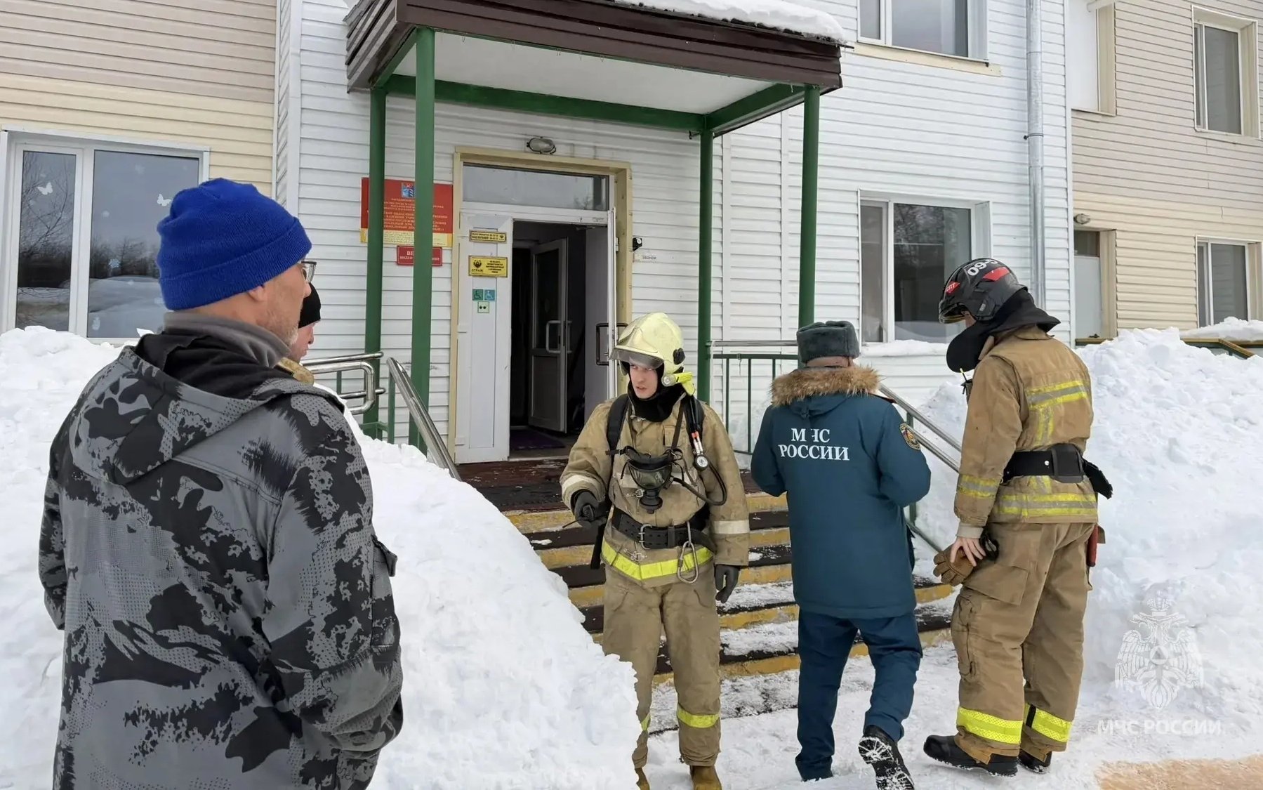 В Магадане ликвидировали возгорание в доме-интернате для престарелых и инвалидов ГУ МЧС России по Магаданской области