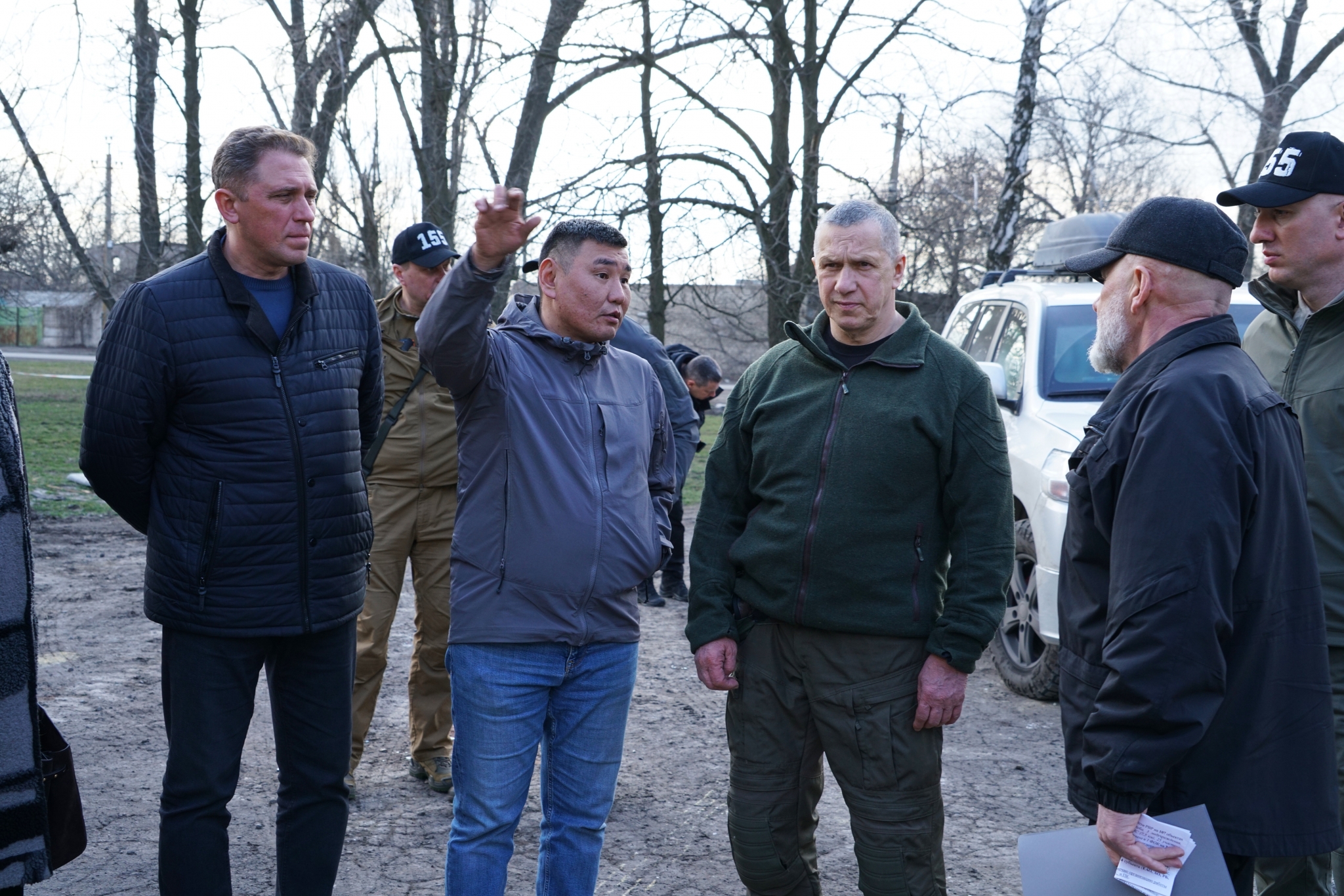 Юрий Трутнев проверил ход восстановительных работ на подшефных ДФО территориях ДНР Источник