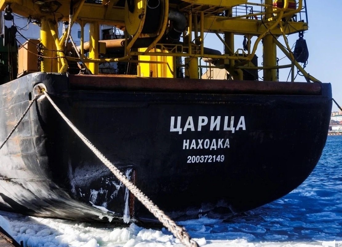 Траулер &quotЦарица&quot Находкинской БАМР Евгений Кулешов, ИА PrimaMedia