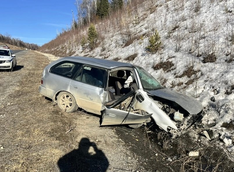 В Бурятии водитель травмировался в раскуроченной &quotТойоте&quot ГИБДД по Бурятии