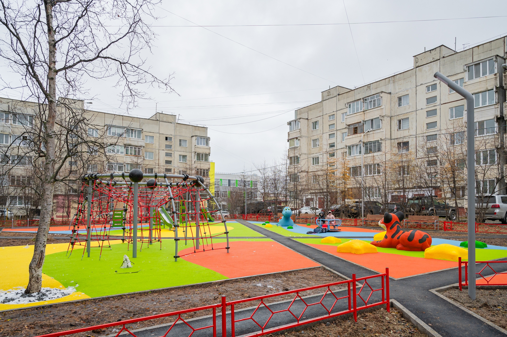 Новые площадки и уютные дворы: какие территории Магадана благоустроят в 2026 году Источник