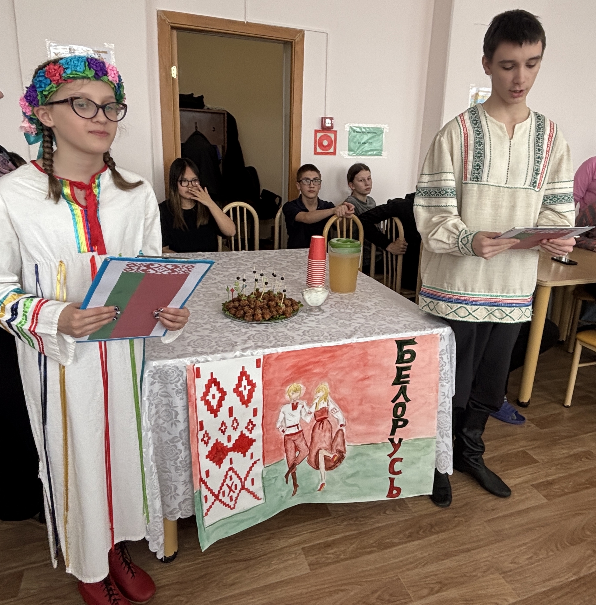 В Магадане прошел фестиваль национальных кухонь России Источник