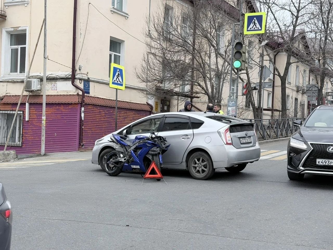 ДТП с мотоциклистом в районе Казанского моста ИА PrimaMedia