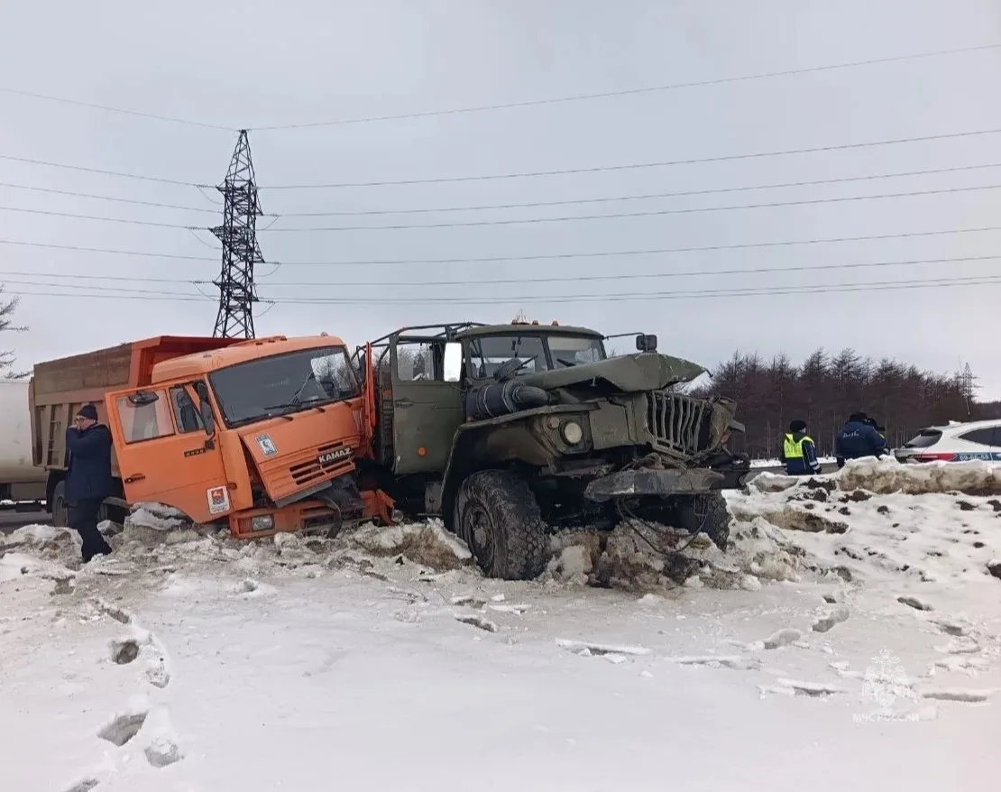 С места происшествия ГУ МЧС России по Магаданской области