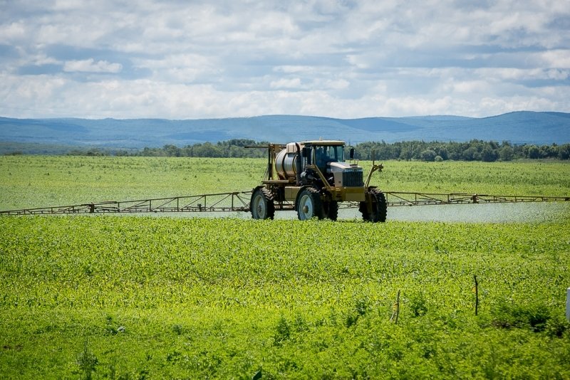 Спикер ЗСК Бурлачко: Новый закон о пестицидах защитит кубанские черноземы Антон Балашов