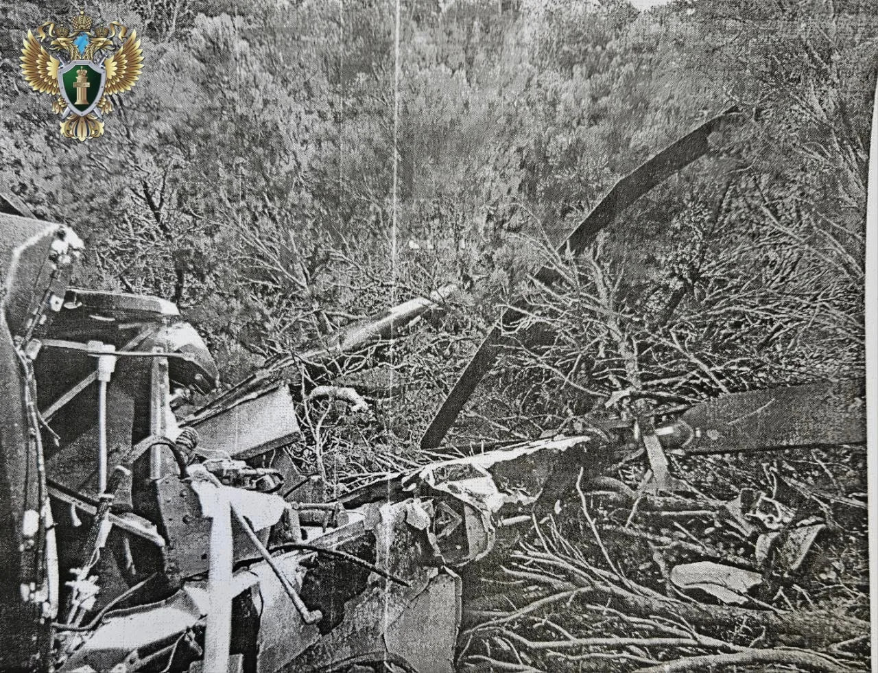 Вертолет Robinson 44 пресс-служба Дальневосточной транспортной прокуратуры