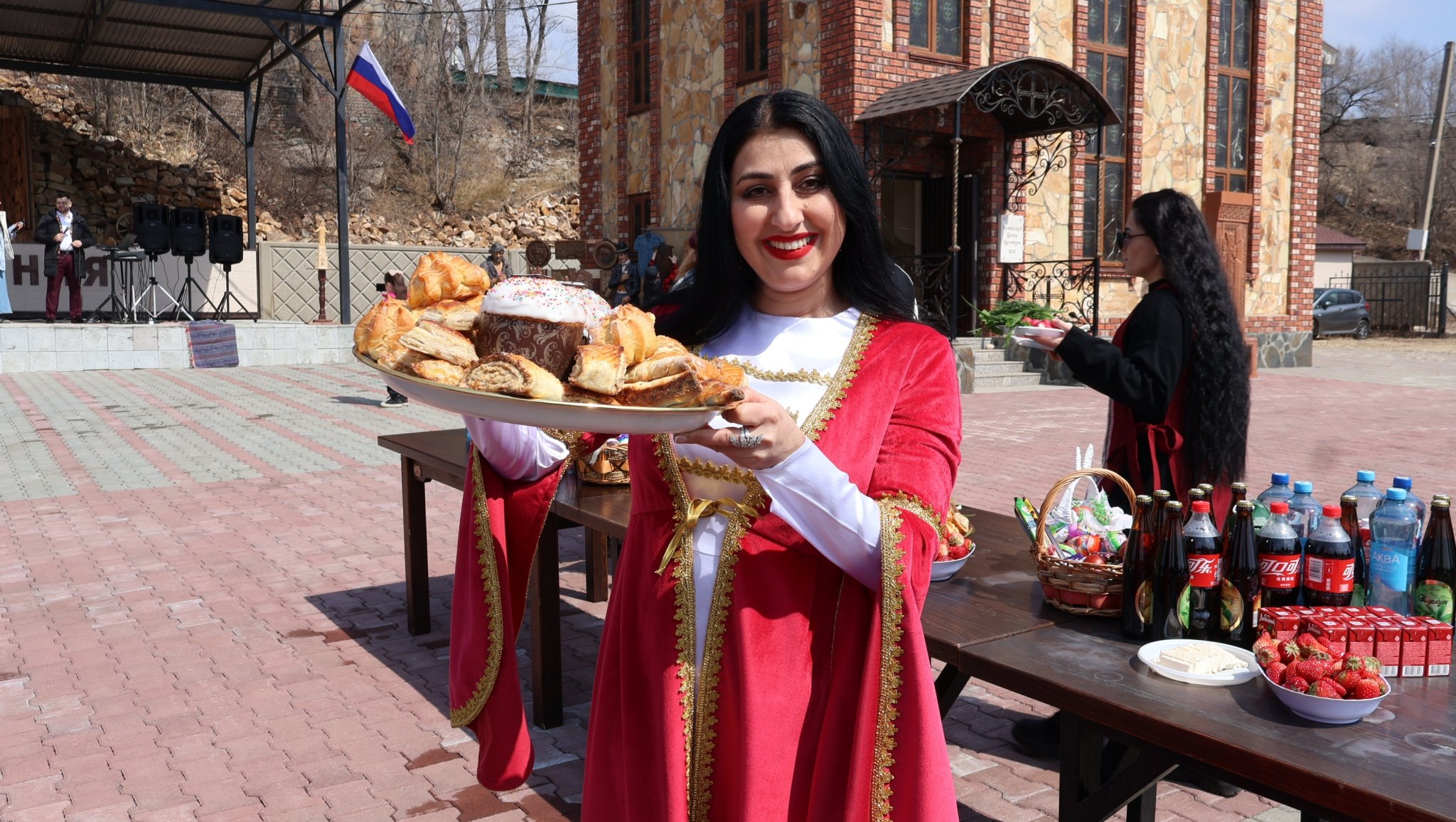 Анжела Арутюнян Евгения Клименко, ИА UssurMedia